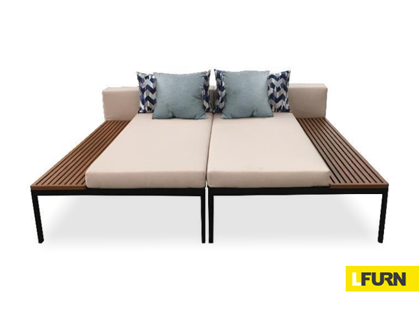 TEAK / ALUMINIUM DAYBED WITH CUSHION AND PILLOW