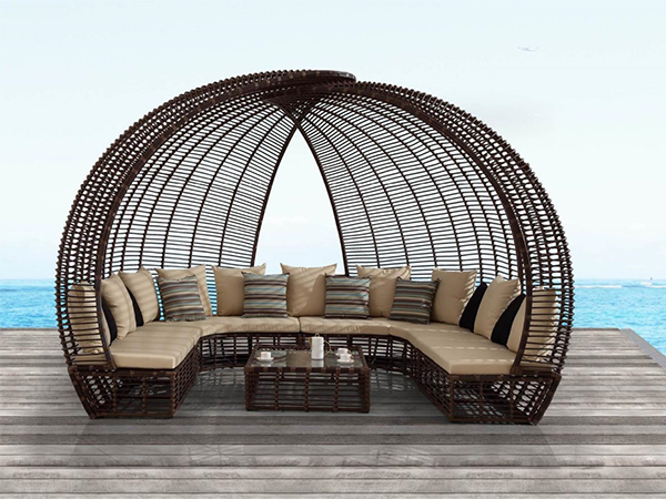 POLYRATTAN SOFA SET WITH CUSHION AND PILLOWS AND CANOPY